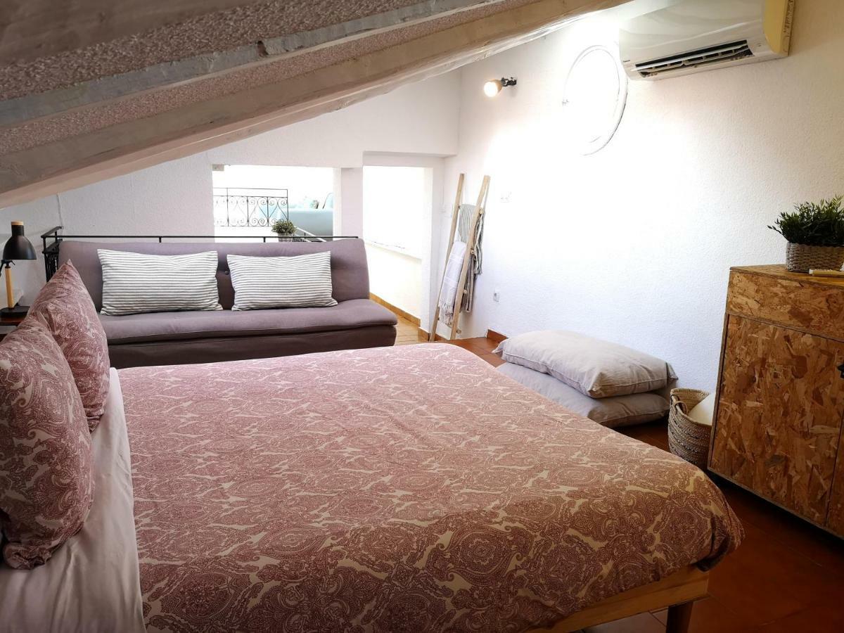 Апартаменты Apartamento Atocha 68 Мадрид Экстерьер фото